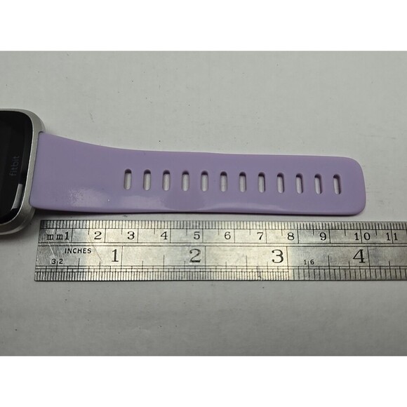 Fitbit Versa Lite Smartwatch Activity Tracker Heart Rate GPS Silver No Charger - Picture 8 of 10